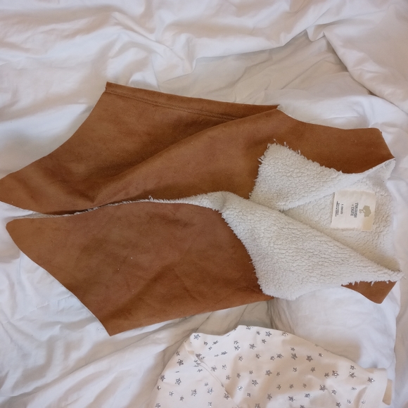 Reserved - Picture 4 of 9